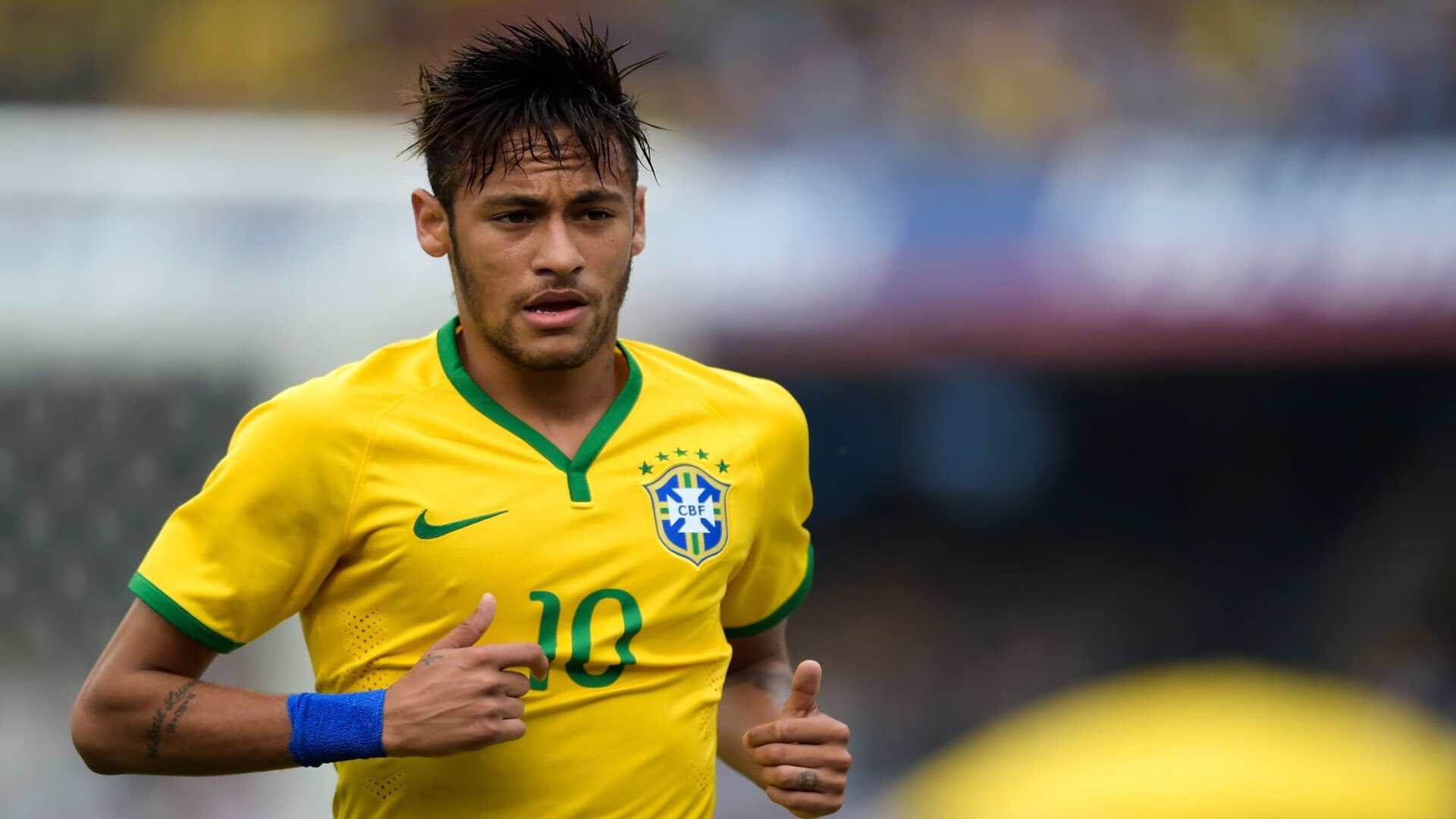 后腰球员断球能力是否决定比赛转折点分布，后腰接球摆脱集锦